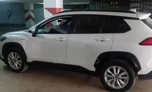 Toyota Corolla 2023 White