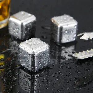 Fieni - Set of 4 Stainless Steel Ice Cubes