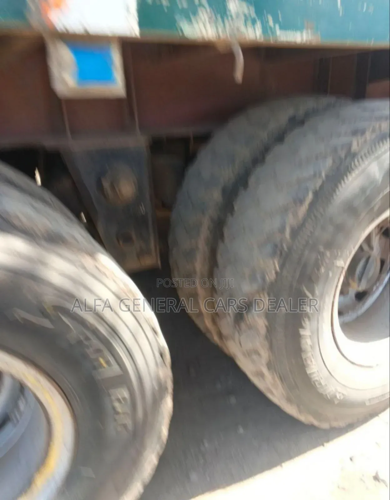 2006 ኒሳን Ud ከነተሳቢው Maru ተሳቢ 13 ሺ ታርጋ