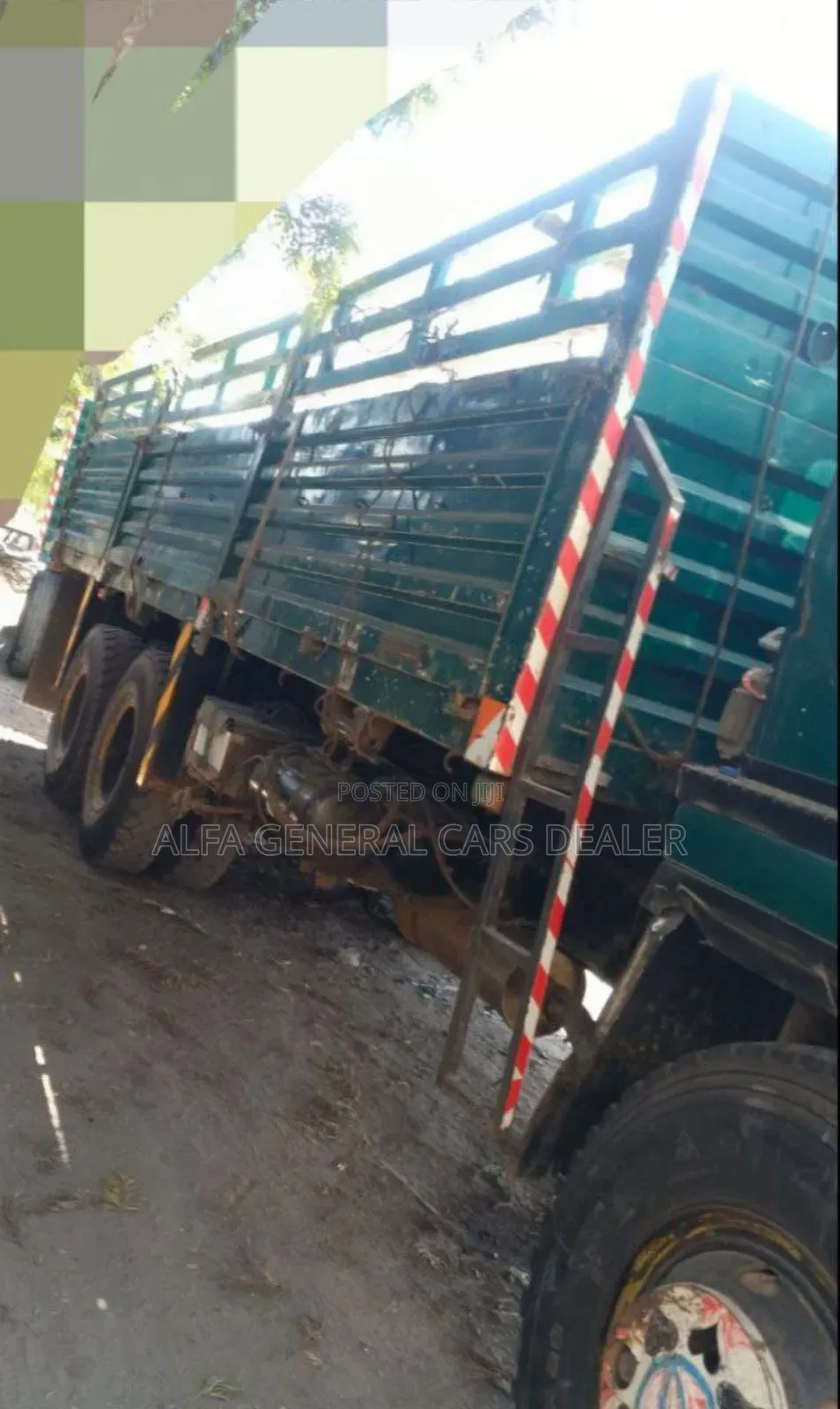 2006 ኒሳን Ud ከነተሳቢው Maru ተሳቢ 13 ሺ ታርጋ