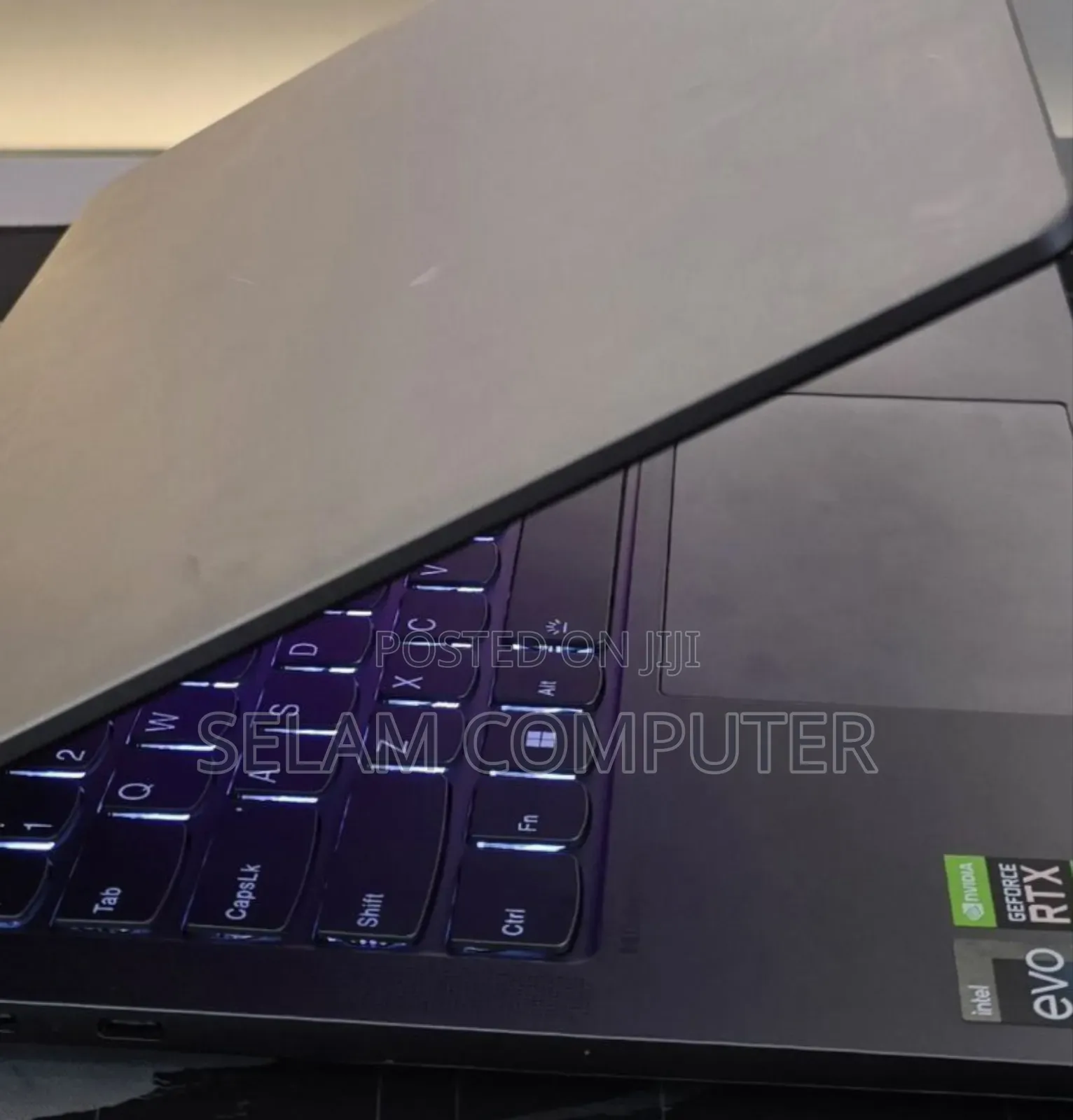 New Laptop Lenovo Ideapad 3 16GB Intel Core I7 SSD 32GB