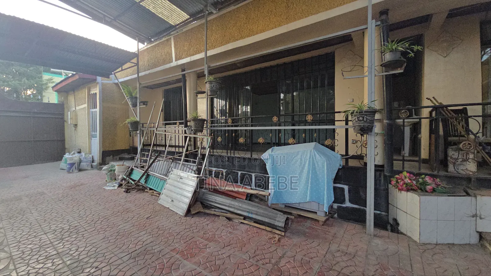 አስቸካይ የሚሸጥ ቤት