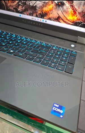 New Laptop Alienware M17x R2 32GB Intel Core I9 SSD 1T