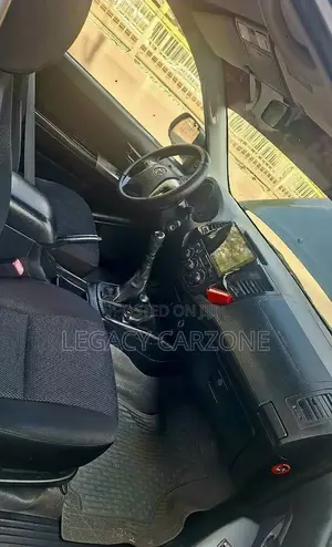 Toyota Hilux 2013 Black