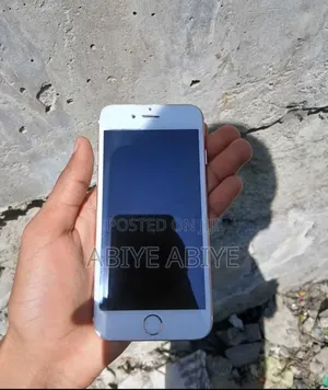 Apple iPhone 6s 64 GB Bronze