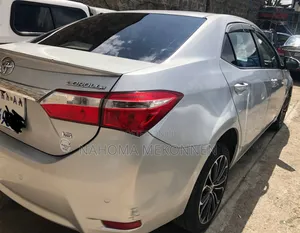 Toyota Corolla 2014 Silver