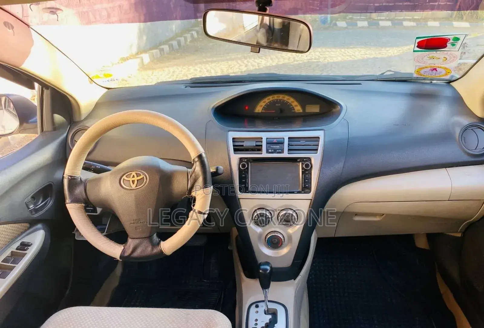 Toyota Yaris 2007 White