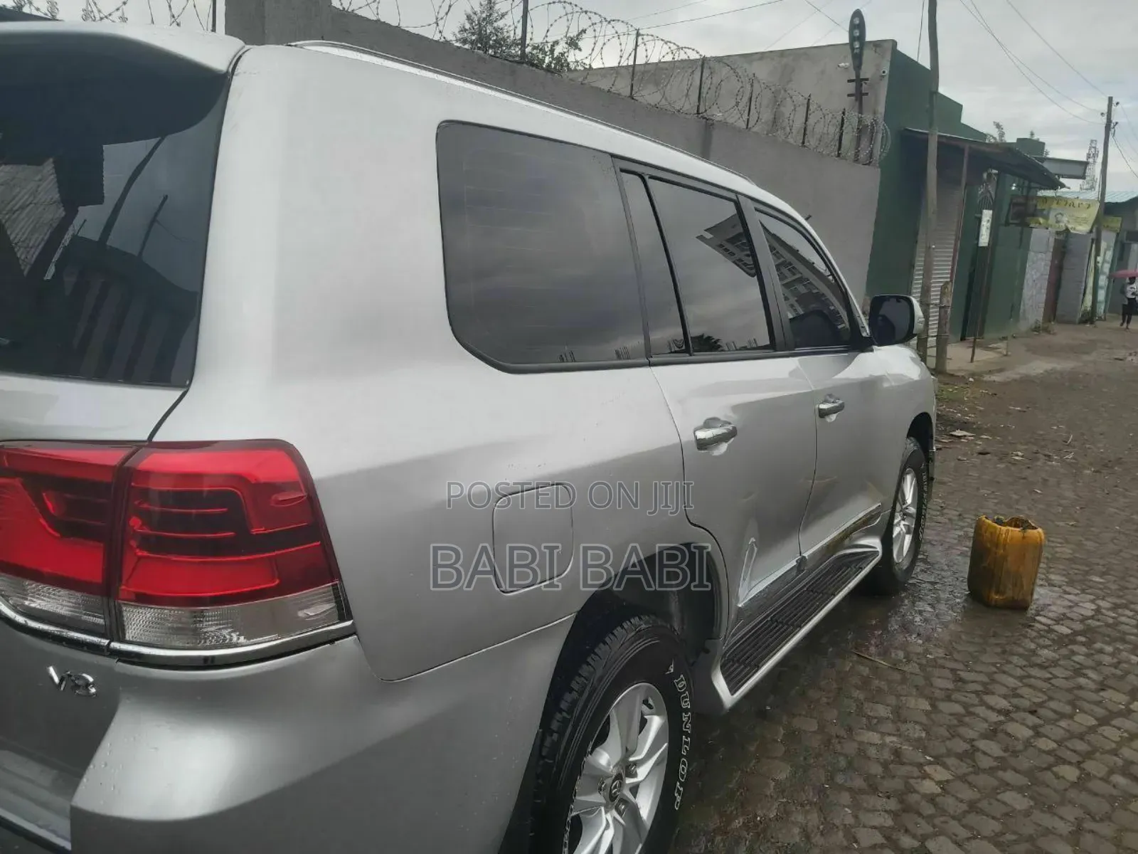 Toyota Land Cruiser 2016 Silver