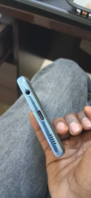 New Samsung Galaxy A32 5G 128 GB Blue