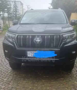 Toyota Land Cruiser Prado 2.8 2023 Gray