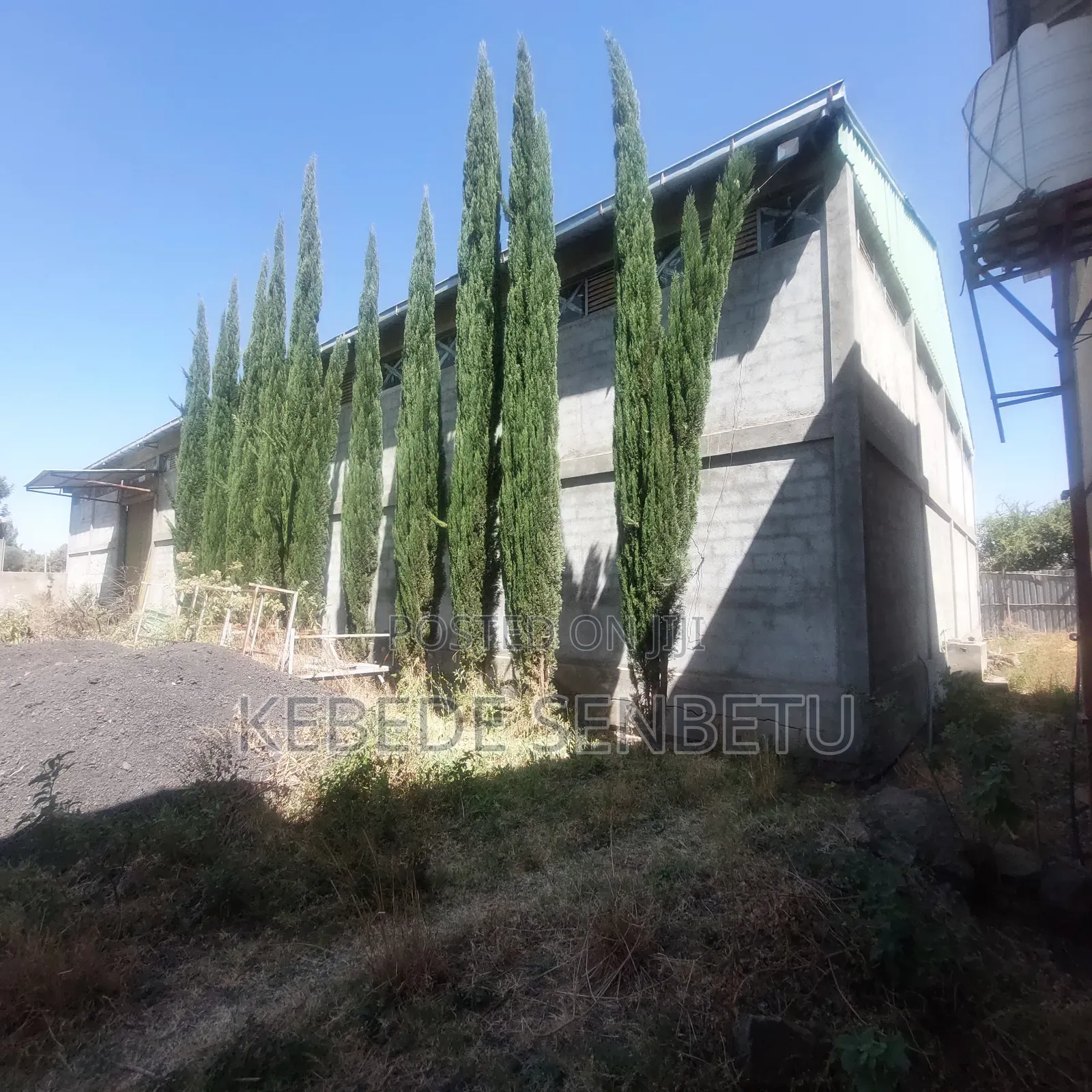 Textile Ware House for Sale