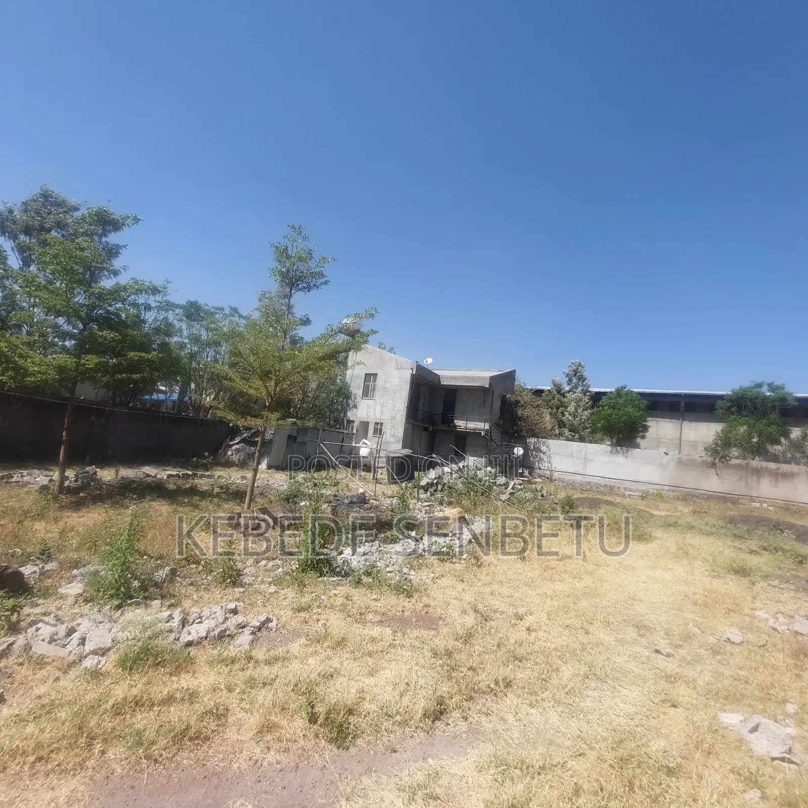 Textile Ware House for Sale