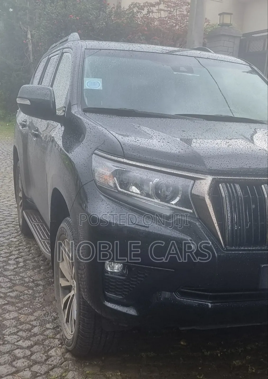 Toyota Land Cruiser Prado 2023 Black