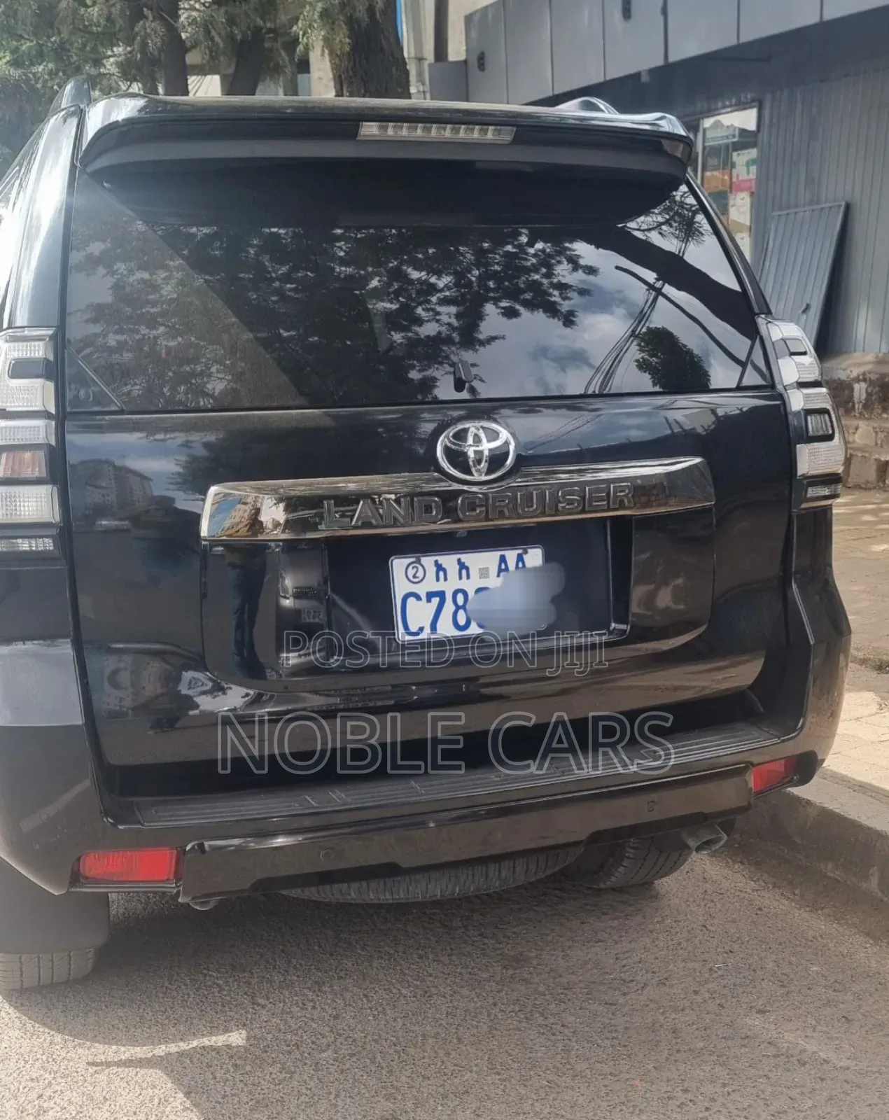 Toyota Land Cruiser Prado 2023 Black