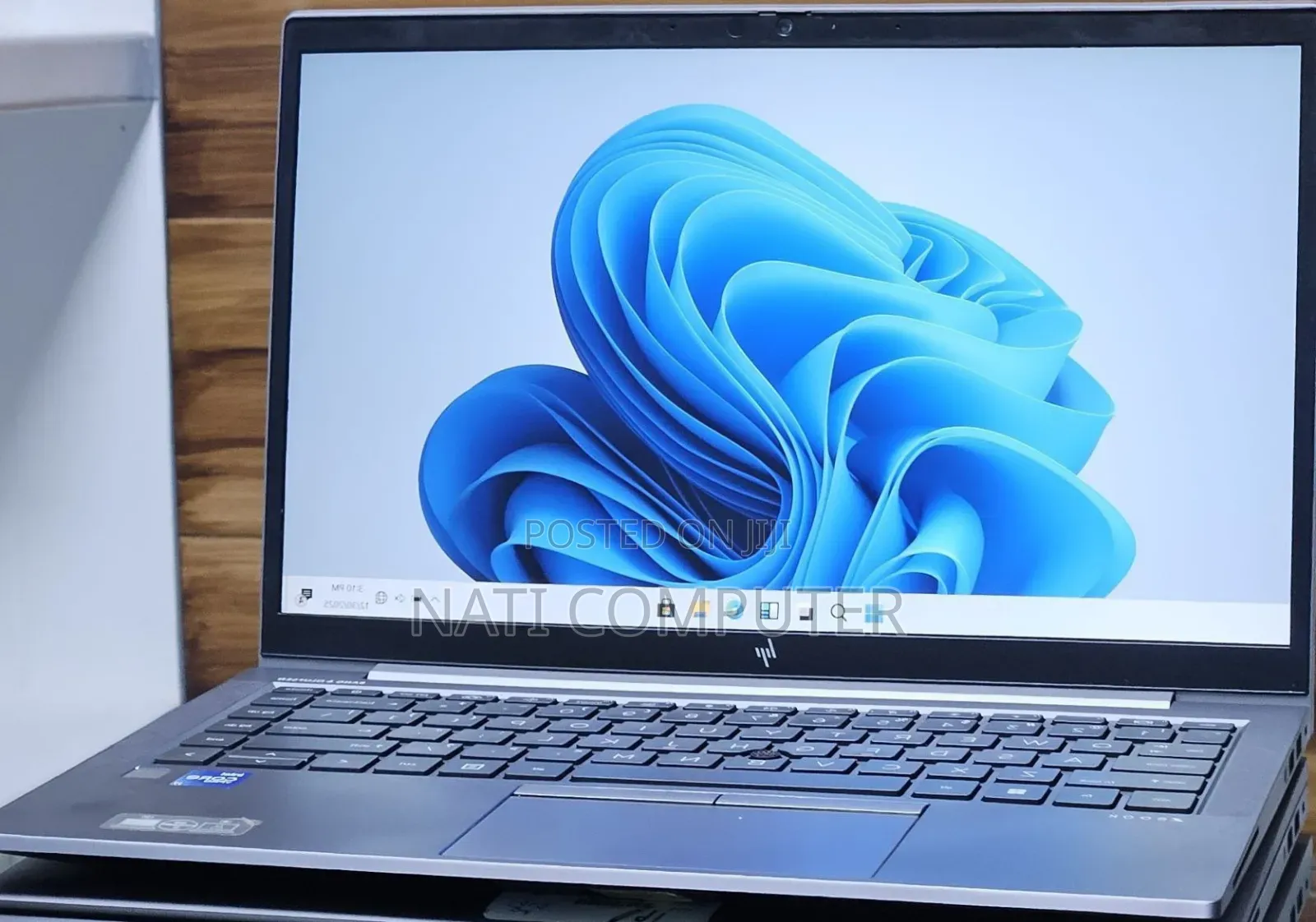 New Laptop HP 16GB Intel Core I7 SSD 512GB