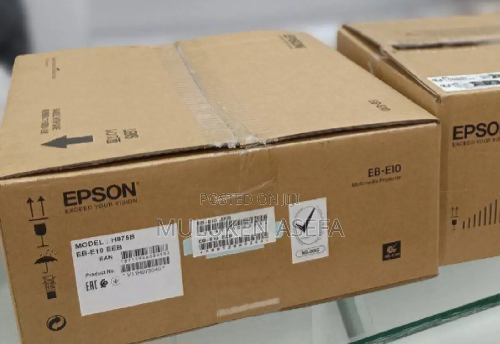 Brand New Packed With Cartoon Epson Projector Model : Co-W01 With