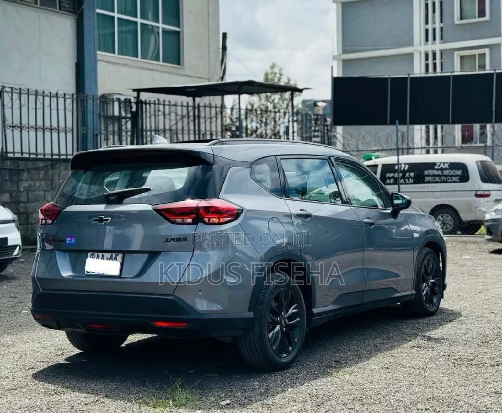 Chevrolet Orlando 2023 Silver