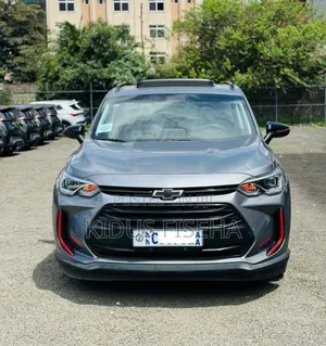 Chevrolet Orlando 2023 Silver