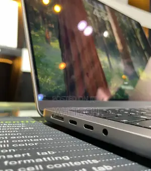 New Laptop Apple MacBook Pro M1 32GB Apple M1 Pro SSD 512GB