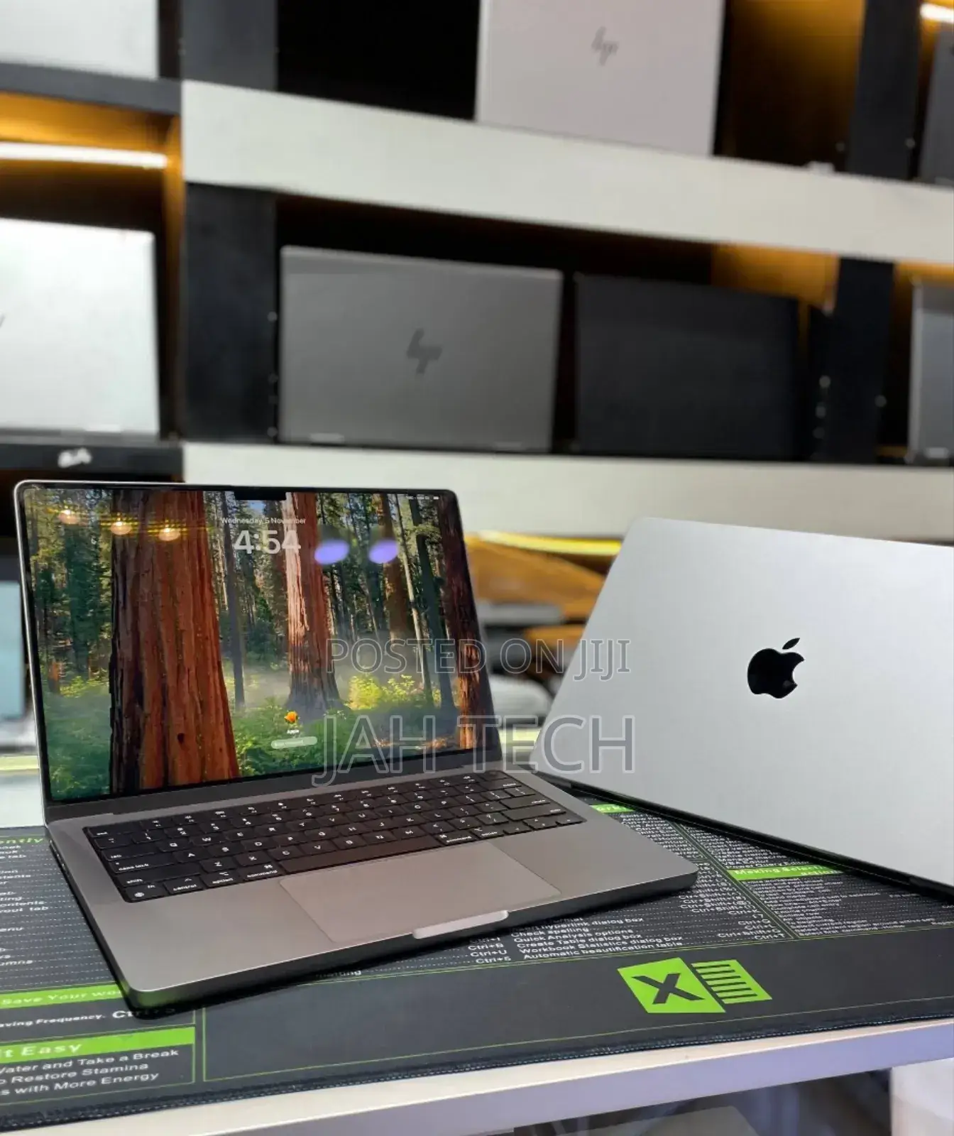 New Laptop Apple MacBook Pro M1 32GB Apple M1 Pro SSD 512GB