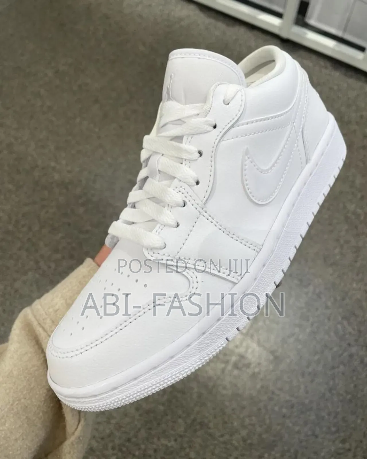 Air Jordan 1 Low Triple White Shoes