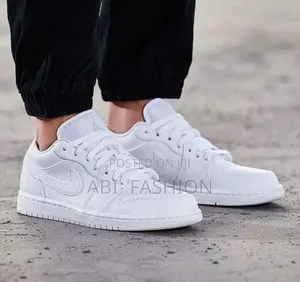 Air Jordan 1 Low Triple White Shoes
