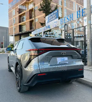 Toyota bZ4X 2023 Gray