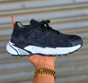 Louis Vuitton Sneaker