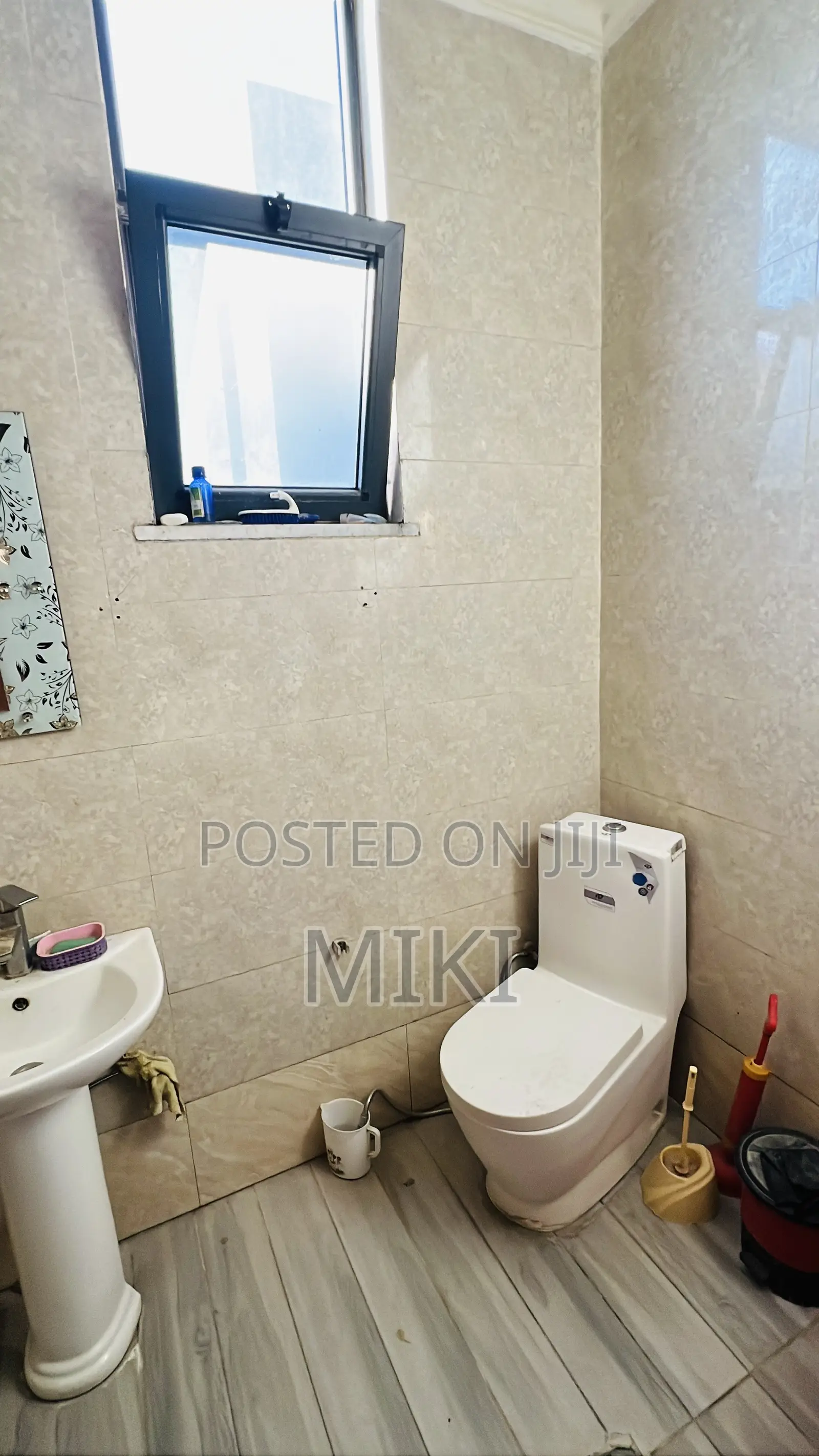 Furnished 3bdrm Apartment in Diaspora, Nifas Silk-Lafto for sale