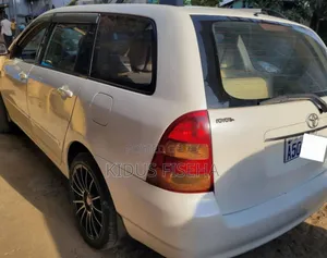 Toyota Corolla 2003 White