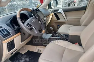 Toyota Land Cruiser Prado 2.8 2023 Brown