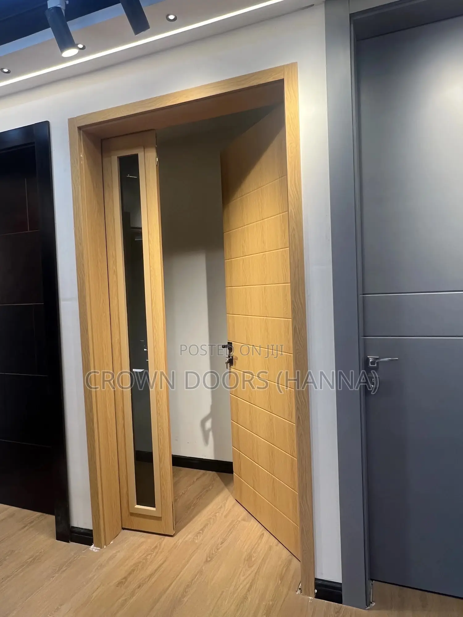 Quality Doors Form Crown