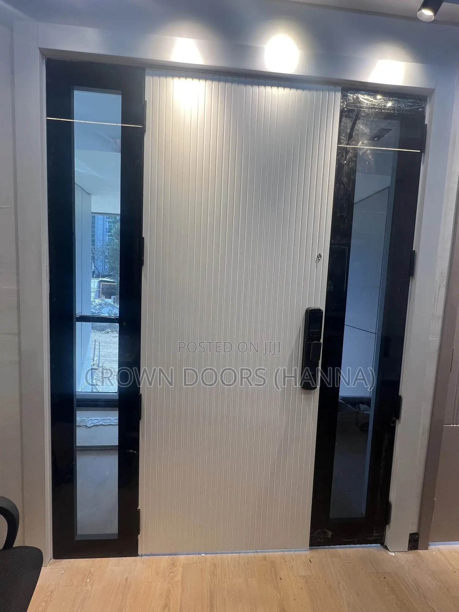 Crown Doors /Osaka Steel Plc