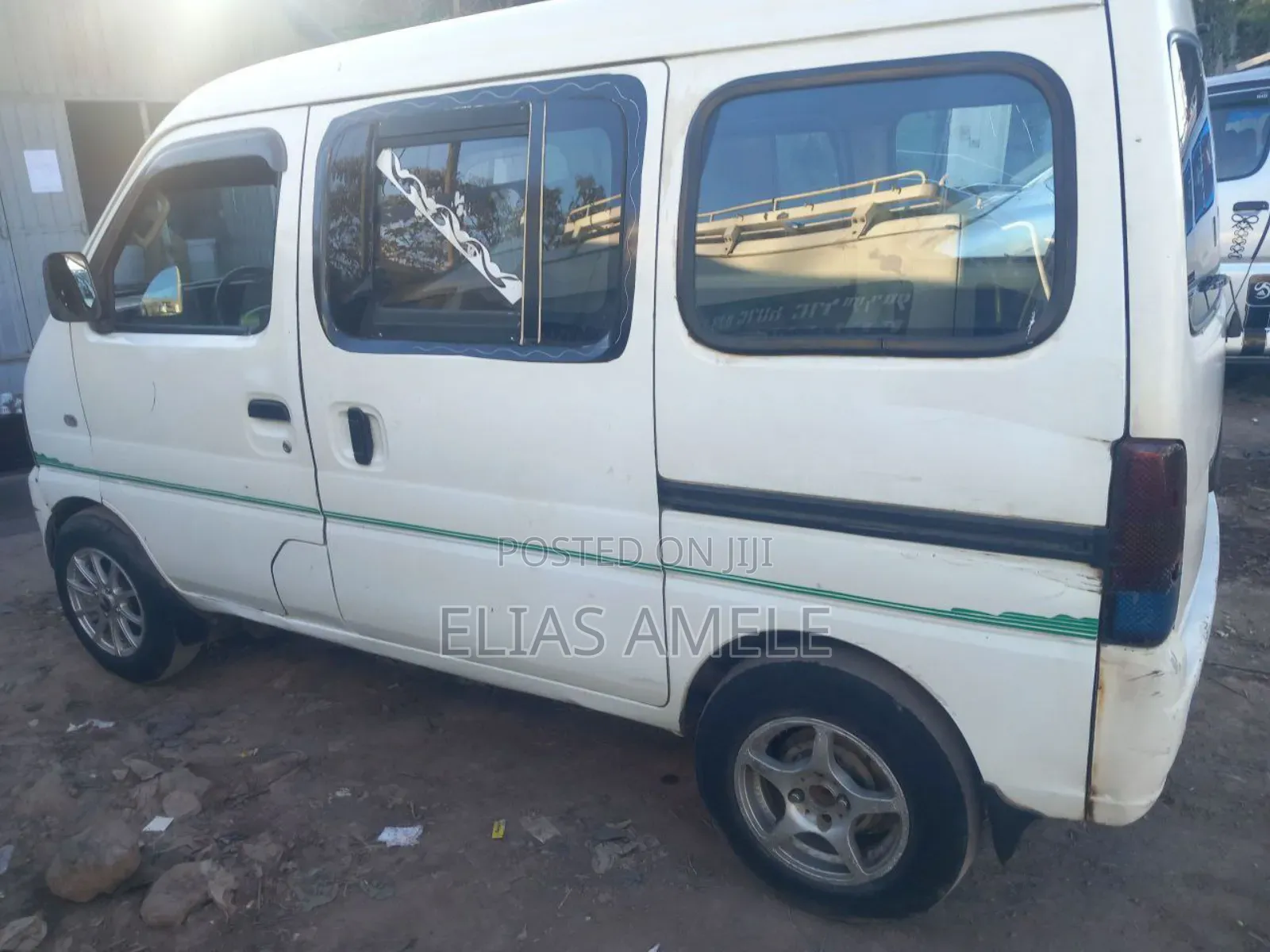 Suzuki Every Wagon 2005 White