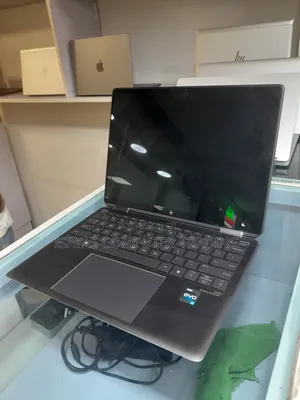 New Laptop HP Spectre X360 13 16GB Intel Core I7 SSD 1T