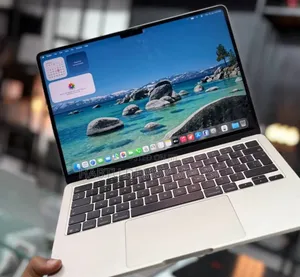 New Apple MacBook Air 2025 M4 13-Inch 16GB Intel Core I5 SSD 256GB