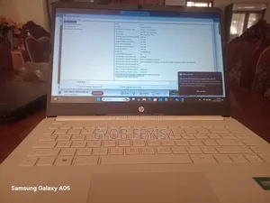 New Laptop HP 14S 4GB Intel Celeron SSD 128GB