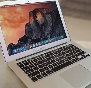 New Laptop Apple MacBook Air 2015 8GB SSD 128GB