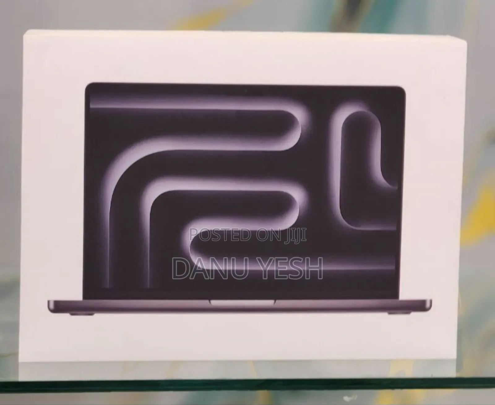 New Laptop Apple MacBook Pro 16GB Apple M5 SSD 512GB