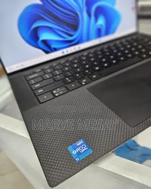 New Laptop Dell Precision 5550 16GB Intel Core I7 SSD 1T