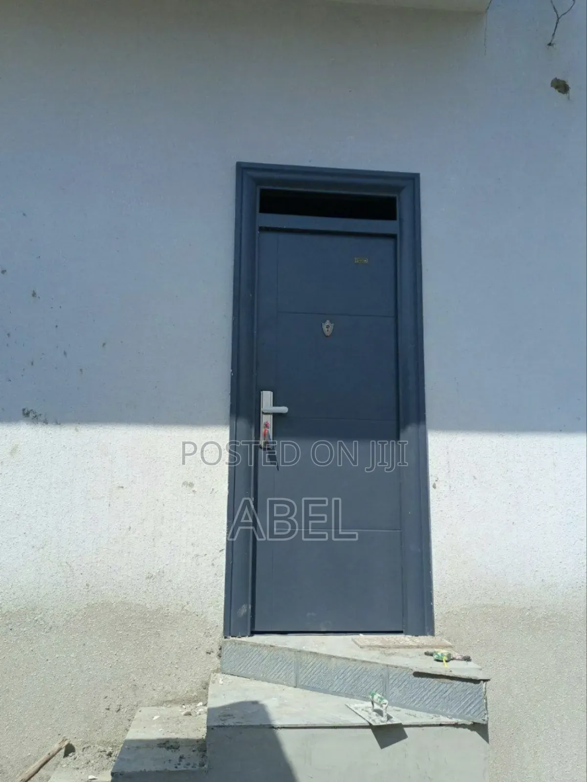 ከስጋት ነፃ ይሁኑ Victor