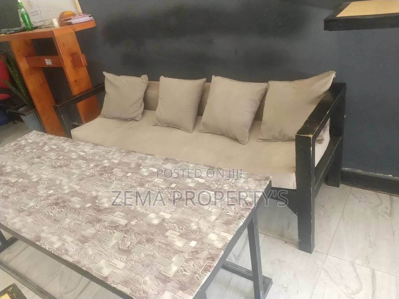 አስቸኳይ ሽያጭ ያገለገለ የምግብ ቤት መቀመጫወች በተመጣጣኝ ዋጋ