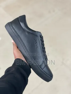 100% Authentic Zara Triple Black Low-Tops