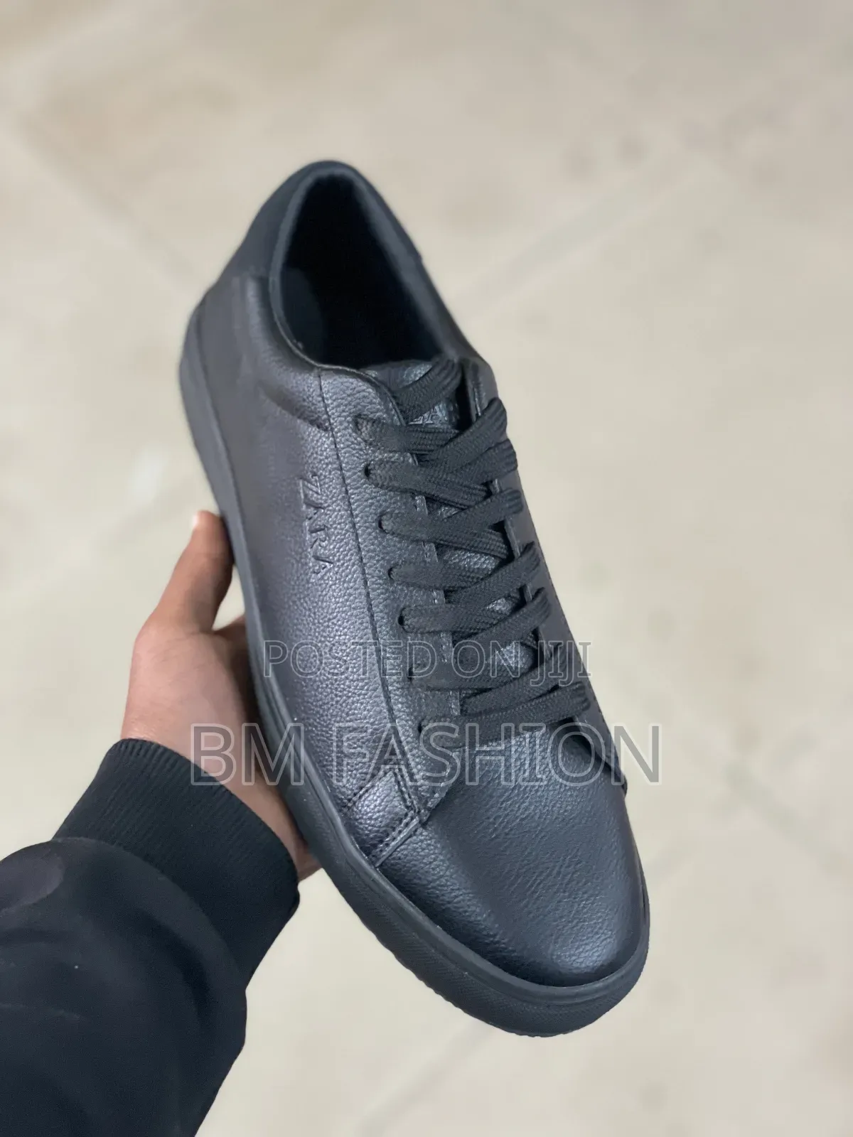 100% Authentic Zara Triple Black Low-Tops