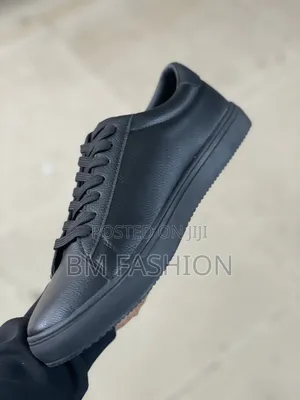 100% Authentic Zara Triple Black Low-Tops