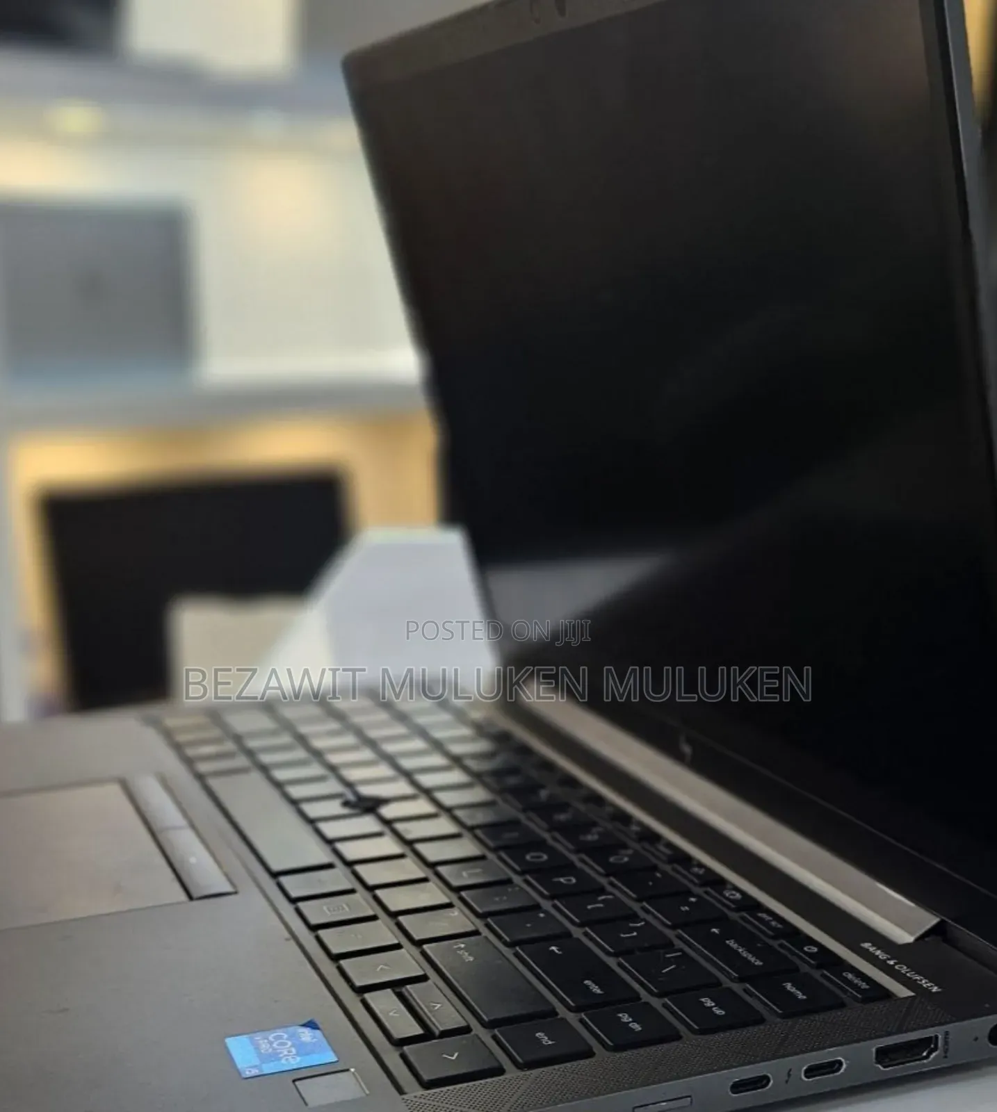 New Laptop HP ZBook Firefly G8 16GB Intel Core I5 SSD 512GB