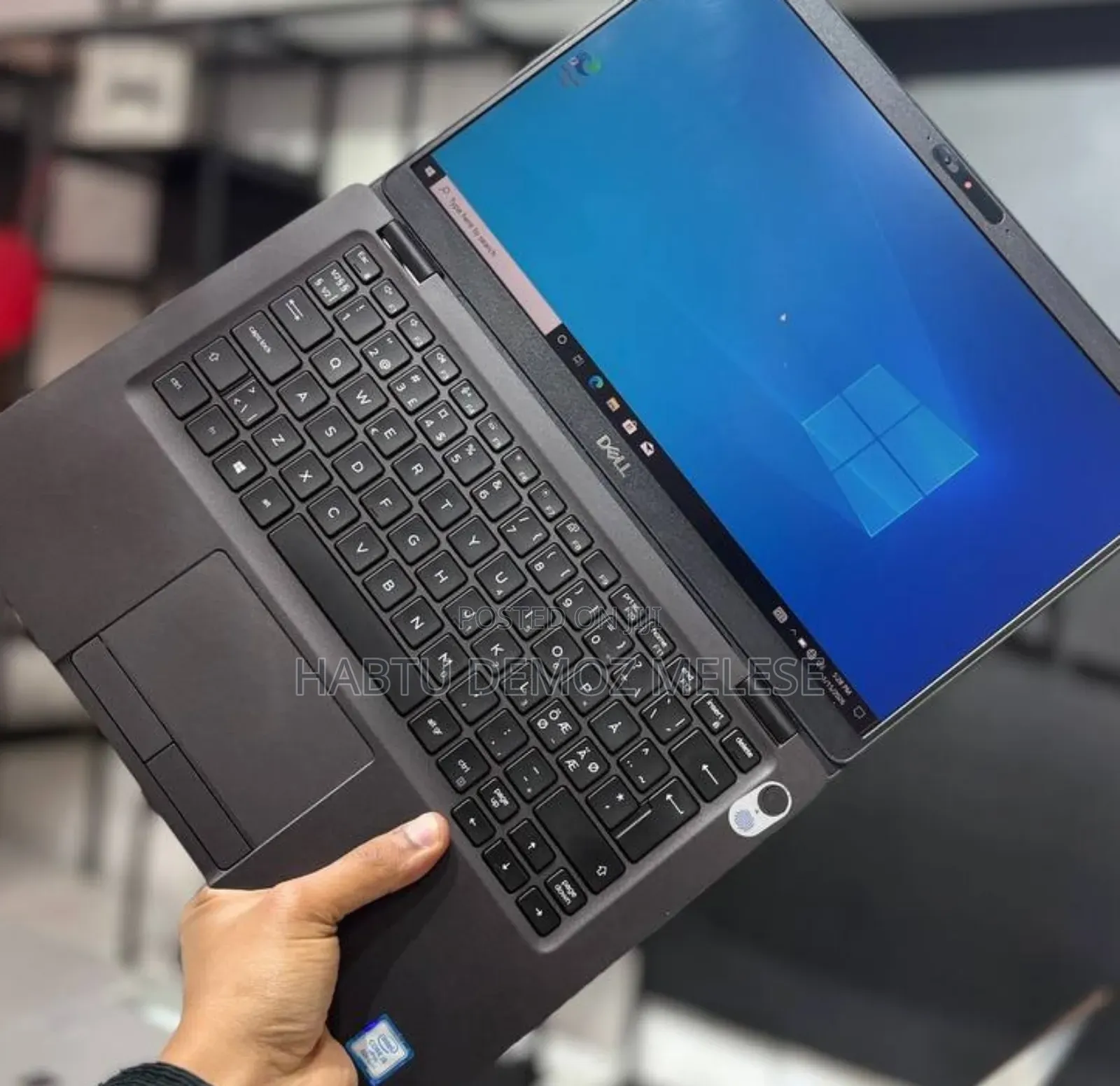New Laptop Dell Latitude 7390 8GB Intel Core I5 SSD 256GB