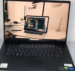 New Laptop Dell Inspiron 16 5620 16GB Intel Core I5 SSD 512GB