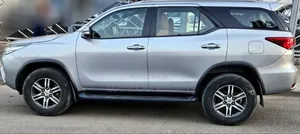 Toyota Fortuner 2018 Gray