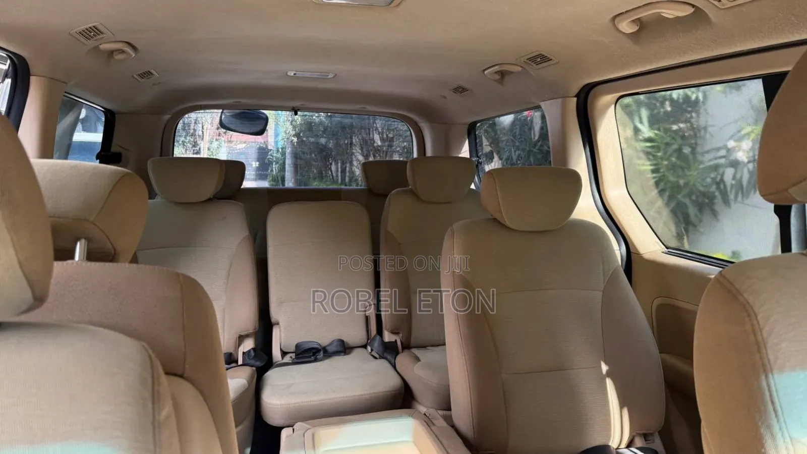 Hyundai H1 2014 Rental